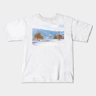 Winter Landscape Scenic View at Skaha Lake in Penticton Kids T-Shirt